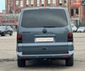 Серый Фольксваген Мультиван, объемом двигателя 2.5 л и пробегом 250 тыс. км за 14499 $, фото 13 на Automoto.ua