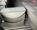 Серый Фольксваген Мультиван, объемом двигателя 2.5 л и пробегом 250 тыс. км за 14499 $, фото 29 на Automoto.ua