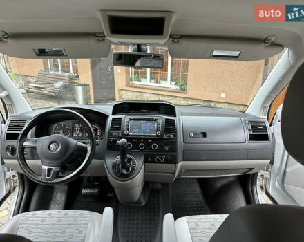 Серый Фольксваген Мультиван, объемом двигателя 1.97 л и пробегом 300 тыс. км за 14400 $, фото 44 на Automoto.ua