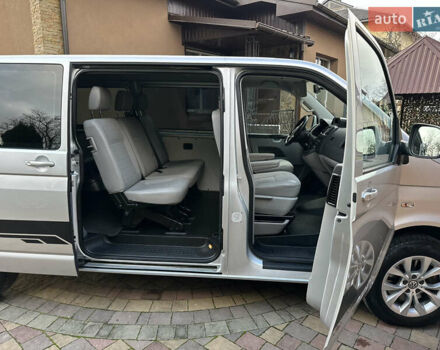 Серый Фольксваген Мультиван, объемом двигателя 1.97 л и пробегом 300 тыс. км за 14400 $, фото 21 на Automoto.ua