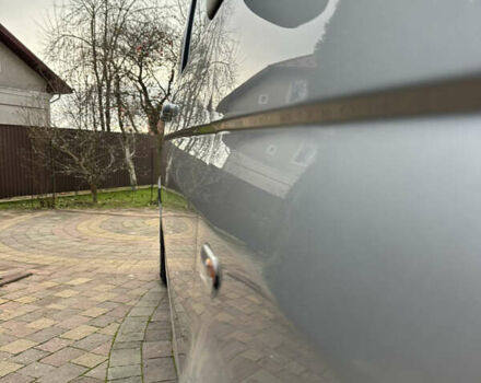 Серый Фольксваген Мультиван, объемом двигателя 1.97 л и пробегом 300 тыс. км за 14400 $, фото 13 на Automoto.ua