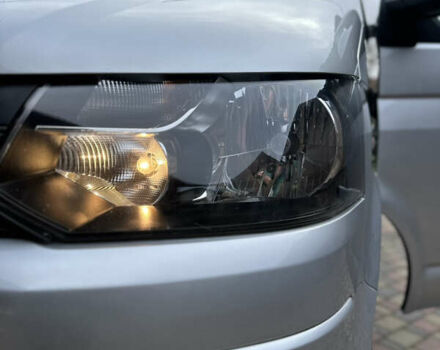 Серый Фольксваген Мультиван, объемом двигателя 1.97 л и пробегом 300 тыс. км за 14400 $, фото 48 на Automoto.ua