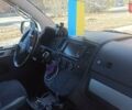 Серый Фольксваген Мультиван, объемом двигателя 1.98 л и пробегом 268 тыс. км за 23500 $, фото 10 на Automoto.ua