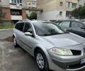 Сірий Фольксваген Мультиван, об'ємом двигуна 1.97 л та пробігом 290 тис. км за 17700 $, фото 1 на Automoto.ua