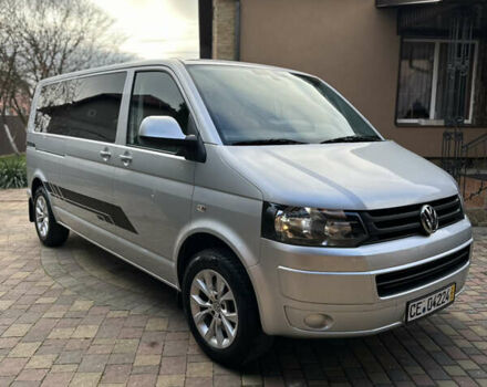 Серый Фольксваген Мультиван, объемом двигателя 1.97 л и пробегом 300 тыс. км за 14400 $, фото 1 на Automoto.ua
