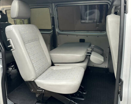 Серый Фольксваген Мультиван, объемом двигателя 1.97 л и пробегом 300 тыс. км за 14400 $, фото 35 на Automoto.ua