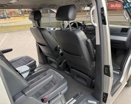 Сірий Фольксваген Мультиван, об'ємом двигуна 1.97 л та пробігом 310 тис. км за 21900 $, фото 44 на Automoto.ua