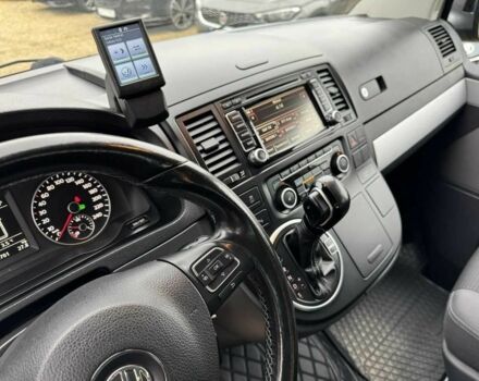 Серый Фольксваген Мультиван, объемом двигателя 2 л и пробегом 212 тыс. км за 7700 $, фото 8 на Automoto.ua