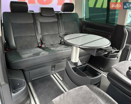 Серый Фольксваген Мультиван, объемом двигателя 1.98 л и пробегом 198 тыс. км за 22000 $, фото 31 на Automoto.ua