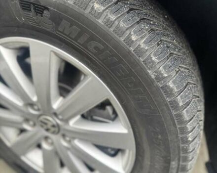 Серый Фольксваген Мультиван, объемом двигателя 1.97 л и пробегом 203 тыс. км за 23600 $, фото 14 на Automoto.ua