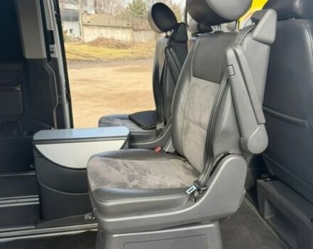 Серый Фольксваген Мультиван, объемом двигателя 2 л и пробегом 199 тыс. км за 24000 $, фото 4 на Automoto.ua