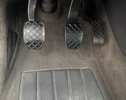 Серый Фольксваген Мультиван, объемом двигателя 1.97 л и пробегом 203 тыс. км за 23600 $, фото 3 на Automoto.ua