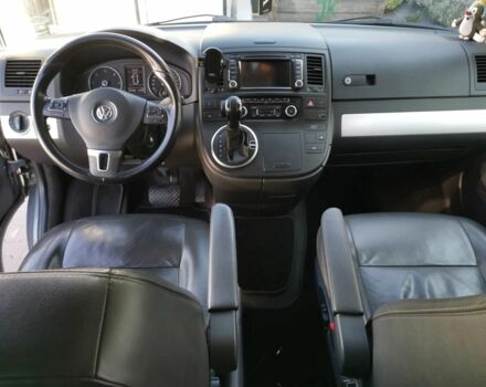 Сірий Фольксваген Мультиван, об'ємом двигуна 2 л та пробігом 212 тис. км за 8200 $, фото 8 на Automoto.ua