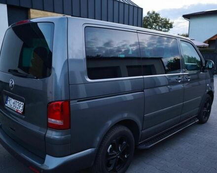 Сірий Фольксваген Мультиван, об'ємом двигуна 2 л та пробігом 212 тис. км за 8100 $, фото 6 на Automoto.ua