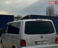 Сірий Фольксваген Мультиван, об'ємом двигуна 1.98 л та пробігом 280 тис. км за 17700 $, фото 4 на Automoto.ua