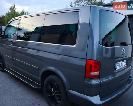 Сірий Фольксваген Мультиван, об'ємом двигуна 1.98 л та пробігом 212 тис. км за 15500 $, фото 5 на Automoto.ua