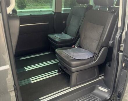 Серый Фольксваген Мультиван, объемом двигателя 1.97 л и пробегом 203 тыс. км за 23600 $, фото 10 на Automoto.ua