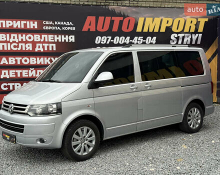 Серый Фольксваген Мультиван, объемом двигателя 1.98 л и пробегом 198 тыс. км за 22000 $, фото 22 на Automoto.ua