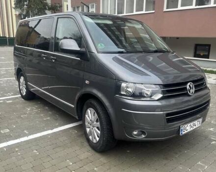 Серый Фольксваген Мультиван, объемом двигателя 1.97 л и пробегом 203 тыс. км за 23600 $, фото 2 на Automoto.ua