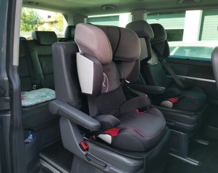 Сірий Фольксваген Мультиван, об'ємом двигуна 2 л та пробігом 212 тис. км за 8100 $, фото 13 на Automoto.ua