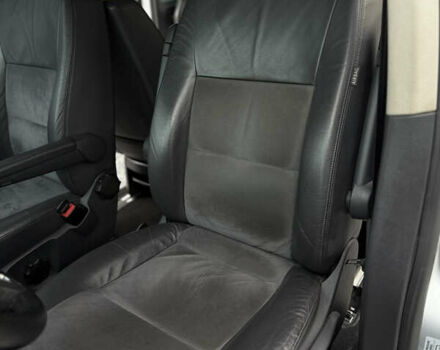 Серый Фольксваген Мультиван, объемом двигателя 1.98 л и пробегом 198 тыс. км за 22000 $, фото 48 на Automoto.ua