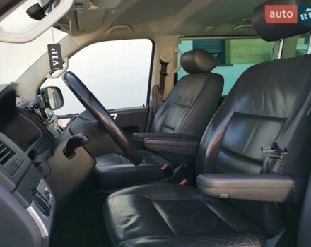 Сірий Фольксваген Мультиван, об'ємом двигуна 1.98 л та пробігом 212 тис. км за 15500 $, фото 9 на Automoto.ua