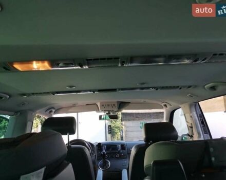 Сірий Фольксваген Мультиван, об'ємом двигуна 1.98 л та пробігом 212 тис. км за 15500 $, фото 14 на Automoto.ua
