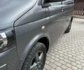 Сірий Фольксваген Мультиван, об'ємом двигуна 2 л та пробігом 253 тис. км за 9500 $, фото 2 на Automoto.ua
