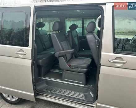 Сірий Фольксваген Мультиван, об'ємом двигуна 1.97 л та пробігом 224 тис. км за 23500 $, фото 18 на Automoto.ua