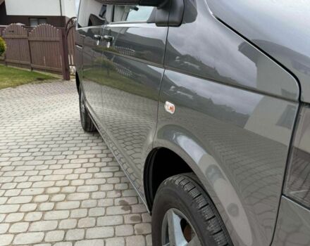 Сірий Фольксваген Мультиван, об'ємом двигуна 2 л та пробігом 253 тис. км за 9500 $, фото 9 на Automoto.ua