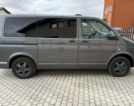 Сірий Фольксваген Мультиван, об'ємом двигуна 2 л та пробігом 253 тис. км за 9500 $, фото 8 на Automoto.ua
