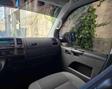 Сірий Фольксваген Мультиван, об'ємом двигуна 1.97 л та пробігом 235 тис. км за 19499 $, фото 18 на Automoto.ua