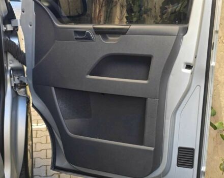 Серый Фольксваген Мультиван, объемом двигателя 1.97 л и пробегом 235 тыс. км за 19499 $, фото 10 на Automoto.ua