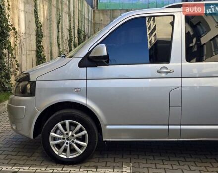 Серый Фольксваген Мультиван, объемом двигателя 1.97 л и пробегом 235 тыс. км за 19499 $, фото 18 на Automoto.ua