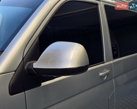 Серый Фольксваген Мультиван, объемом двигателя 1.97 л и пробегом 235 тыс. км за 19499 $, фото 15 на Automoto.ua