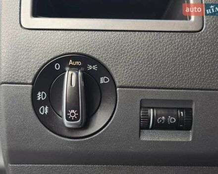 Серый Фольксваген Мультиван, объемом двигателя 1.97 л и пробегом 235 тыс. км за 19499 $, фото 38 на Automoto.ua