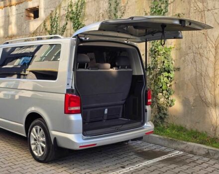 Серый Фольксваген Мультиван, объемом двигателя 1.97 л и пробегом 235 тыс. км за 19499 $, фото 23 на Automoto.ua