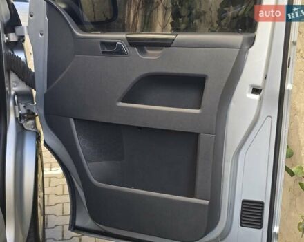 Серый Фольксваген Мультиван, объемом двигателя 1.97 л и пробегом 235 тыс. км за 19499 $, фото 54 на Automoto.ua