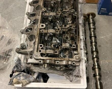 Сірий Фольксваген Мультиван, об'ємом двигуна 1.98 л та пробігом 318 тис. км за 22500 $, фото 43 на Automoto.ua