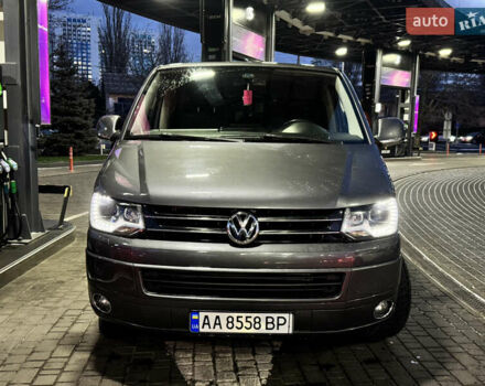 Сірий Фольксваген Мультиван, об'ємом двигуна 1.98 л та пробігом 300 тис. км за 25900 $, фото 9 на Automoto.ua