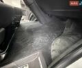Серый Фольксваген Мультиван, объемом двигателя 2 л и пробегом 235 тыс. км за 26999 $, фото 46 на Automoto.ua