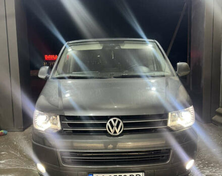Серый Фольксваген Мультиван, объемом двигателя 1.98 л и пробегом 300 тыс. км за 23000 $, фото 17 на Automoto.ua