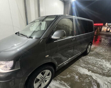 Серый Фольксваген Мультиван, объемом двигателя 1.98 л и пробегом 300 тыс. км за 23000 $, фото 8 на Automoto.ua