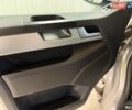 Серый Фольксваген Мультиван, объемом двигателя 2 л и пробегом 125 тыс. км за 39500 $, фото 19 на Automoto.ua
