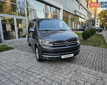 Серый Фольксваген Мультиван, объемом двигателя 1.97 л и пробегом 206 тыс. км за 43890 $, фото 2 на Automoto.ua