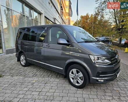 Серый Фольксваген Мультиван, объемом двигателя 1.97 л и пробегом 206 тыс. км за 43890 $, фото 4 на Automoto.ua