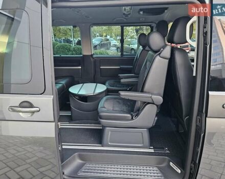 Серый Фольксваген Мультиван, объемом двигателя 1.97 л и пробегом 206 тыс. км за 43890 $, фото 40 на Automoto.ua