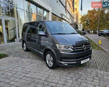 Серый Фольксваген Мультиван, объемом двигателя 1.97 л и пробегом 206 тыс. км за 43890 $, фото 3 на Automoto.ua