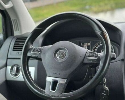 Фольксваген Мультиван 2015 в Борисполе на Automoto.ua Серый Фольксваген Мультиван, объемом двигателя 2 л и пробегом 176 тыс. км за 10000 $, фото 13 на Automoto.ua