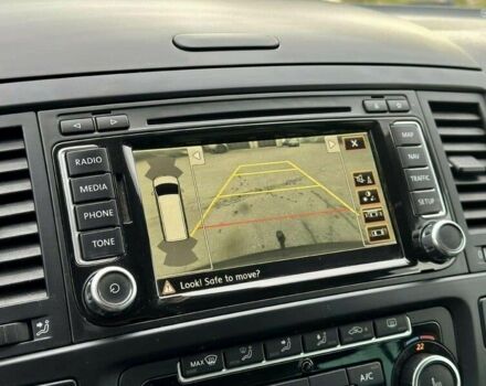 Фольксваген Мультиван 2015 в Борисполе на Automoto.ua Серый Фольксваген Мультиван, объемом двигателя 2 л и пробегом 176 тыс. км за 10000 $, фото 22 на Automoto.ua